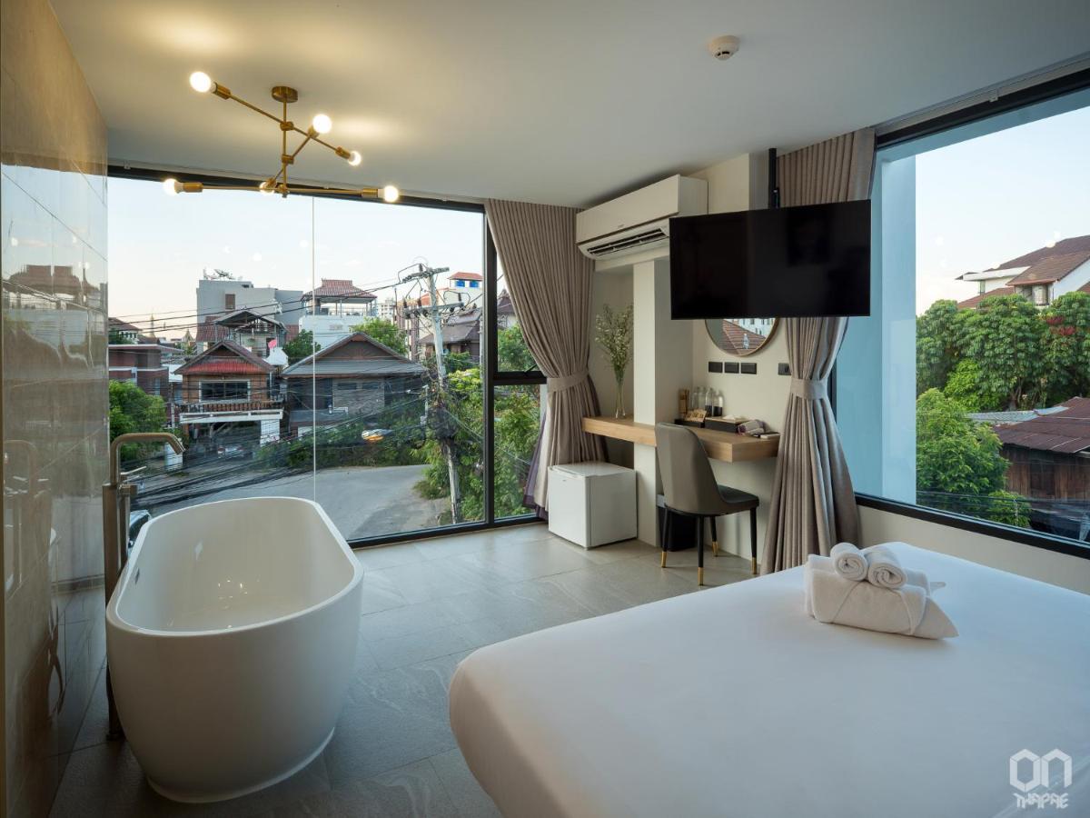On Thapae Gate Chiangmai Hotel Chiang Mai Eksteriør billede